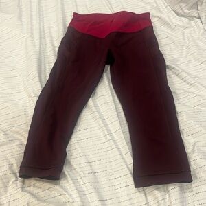 Lulu cropped leggings in great condition
